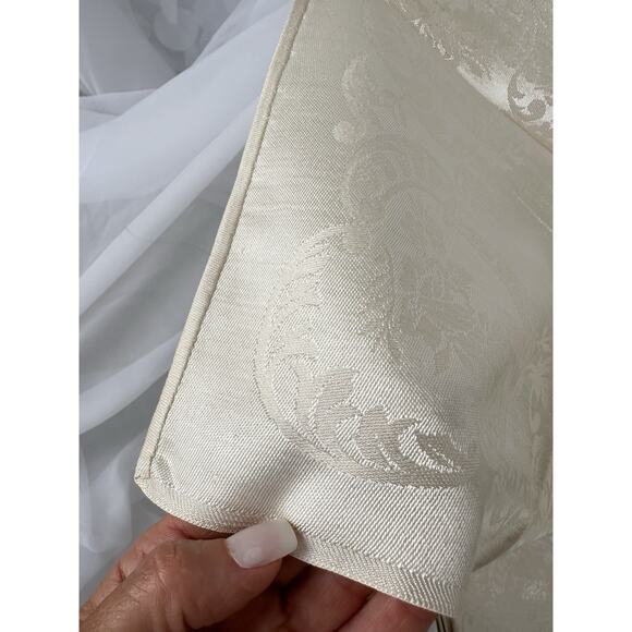 Vtg Beige Linen Double Damask Tablecloth Napkins Floral Garlands Acanthus Leave - Picture 10 of 16